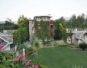 The Wild Crest Resort